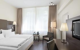 NH Frankfurt Villa